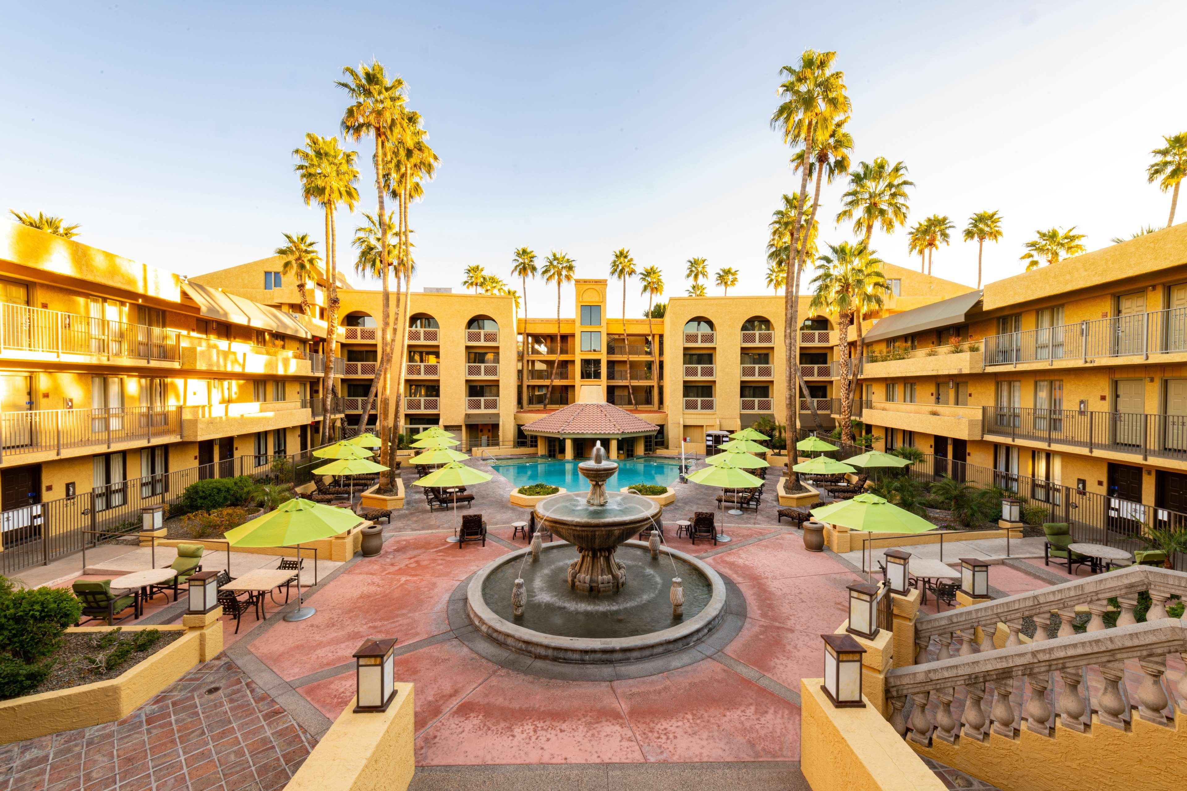 Hilton Phoenix Resort At The Peak Extérieur photo